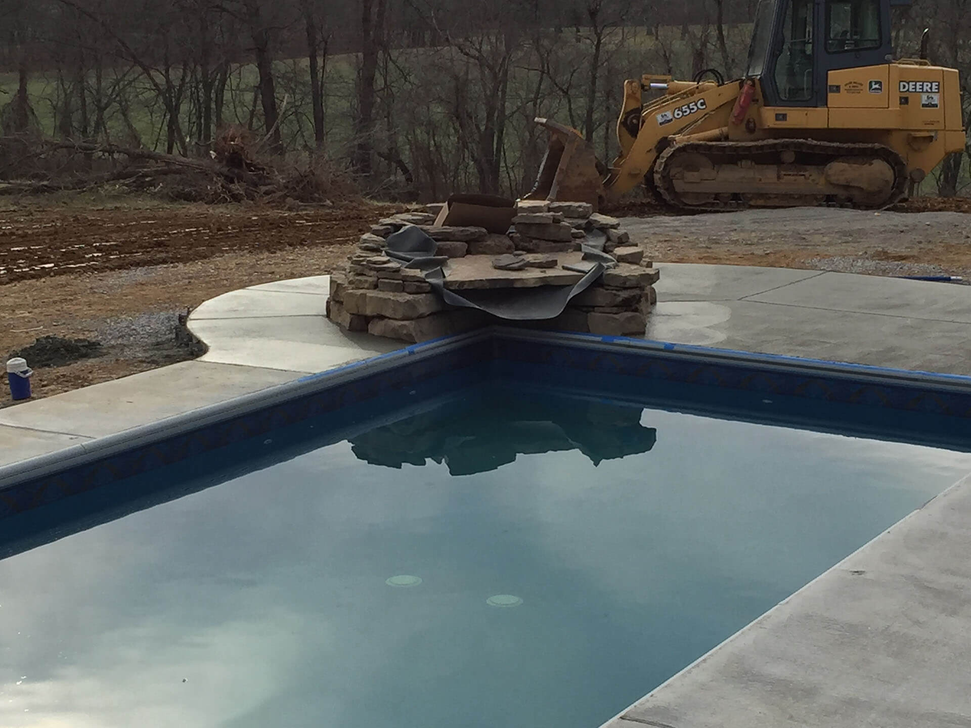 waterfall feature for a swimming pool Cape Girardeau, MO Project
