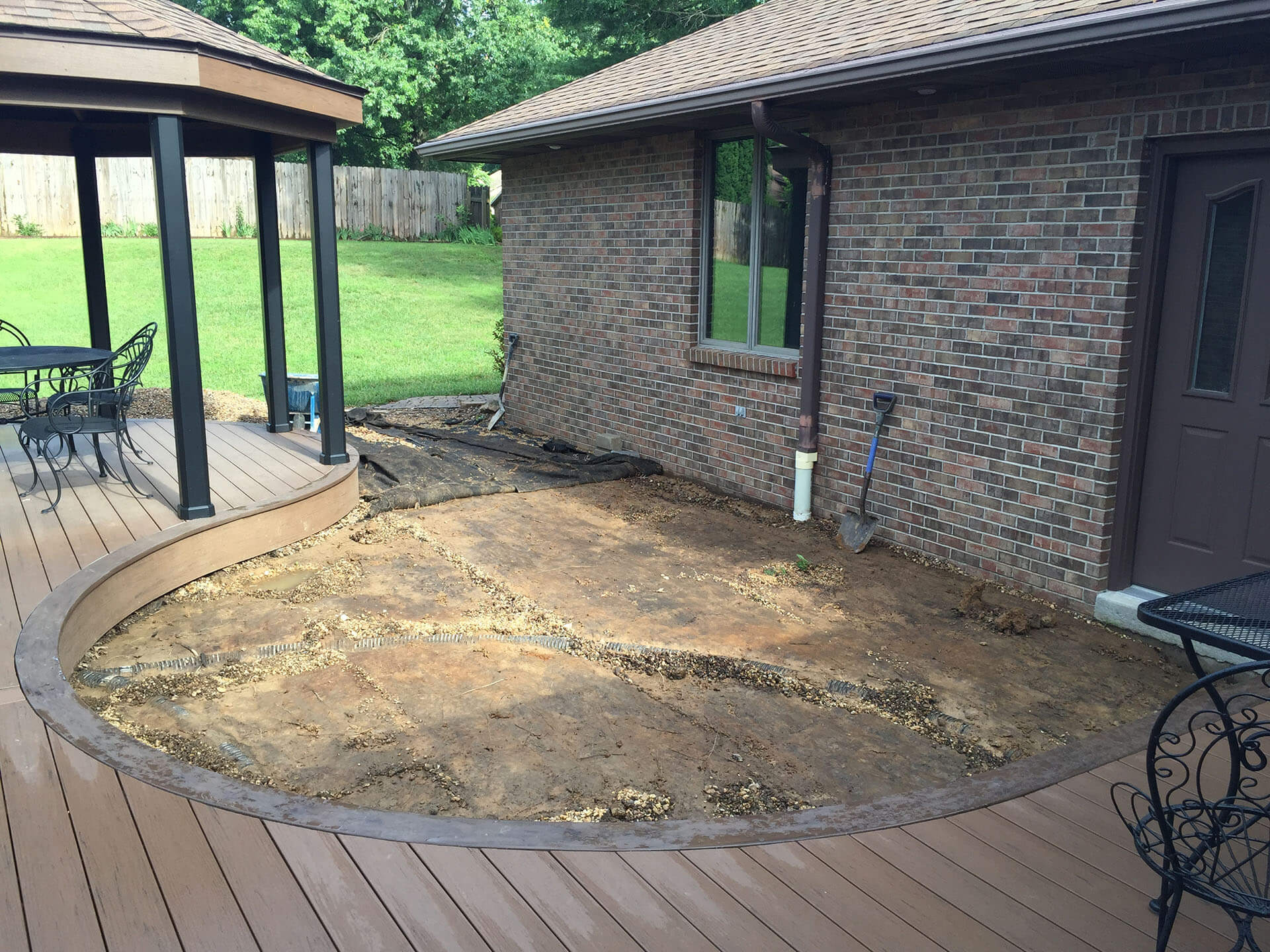 wood deck and gazebo dining area Cape Girardeau, MO Project