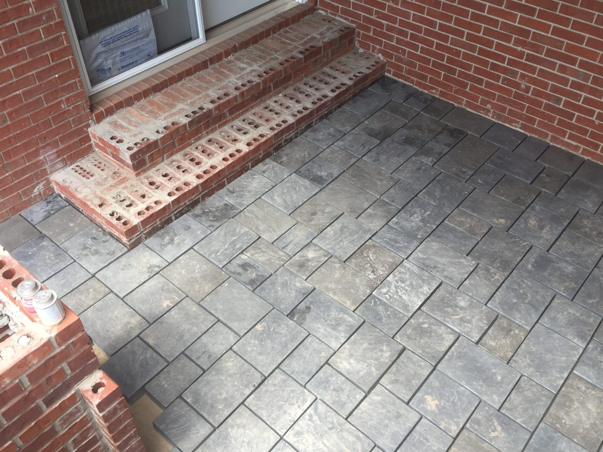 stone sidewalks and entryway for a home in Dexter, MO 1