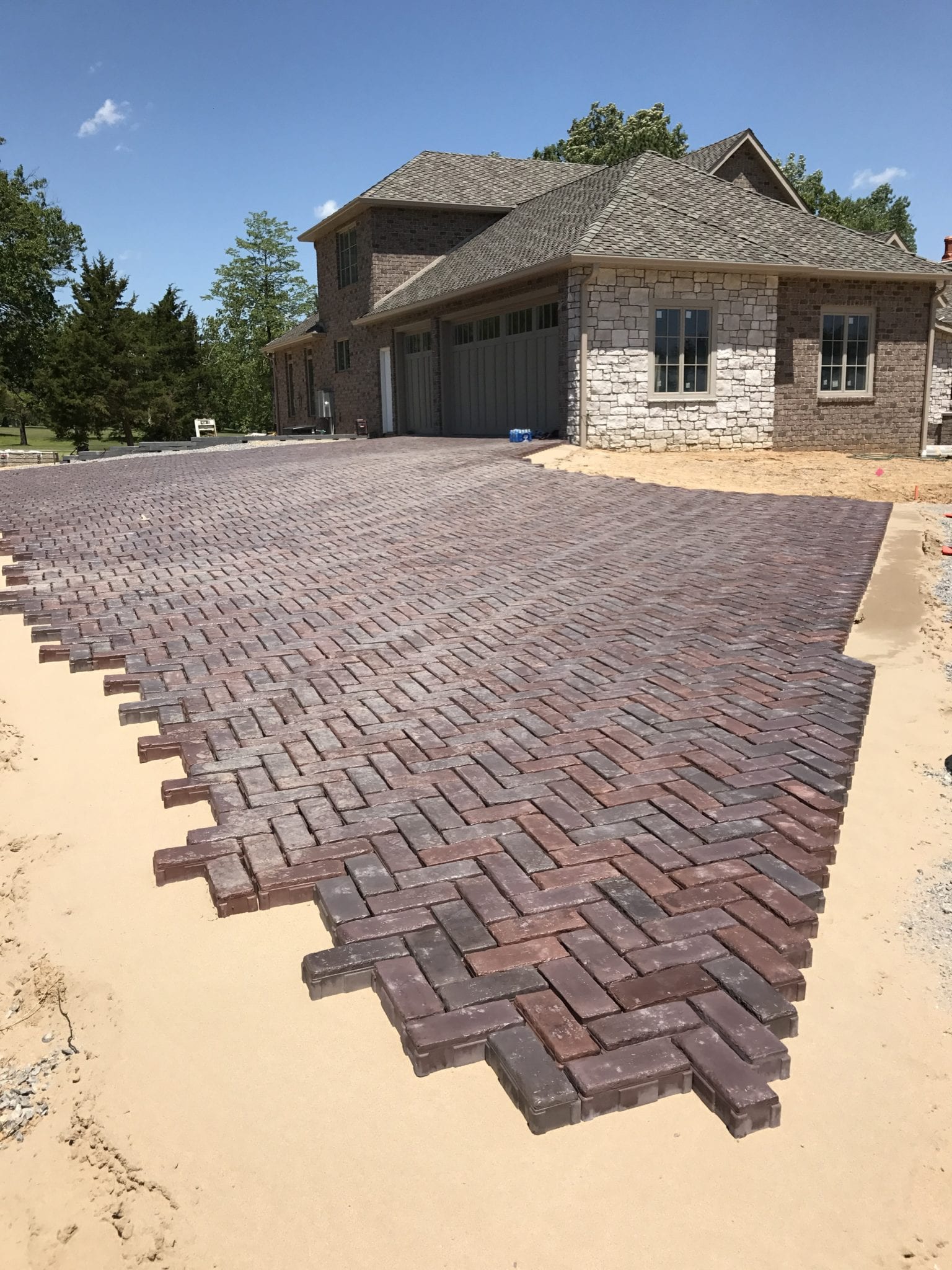 stone driveway for a home in Poplar Bluff, MO